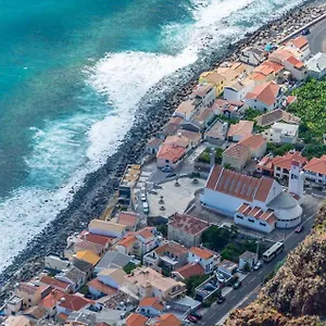 Zoe House Paul do Mar (Madeira)